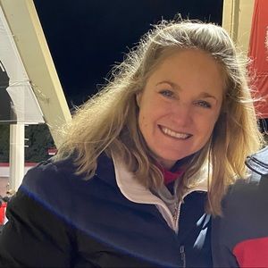 Meet your Posher, Lori